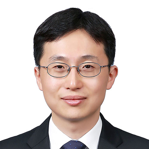 TOKYO FORUM 2019 Shaping the Future SPEAKERS Kim Dae-Hyeong